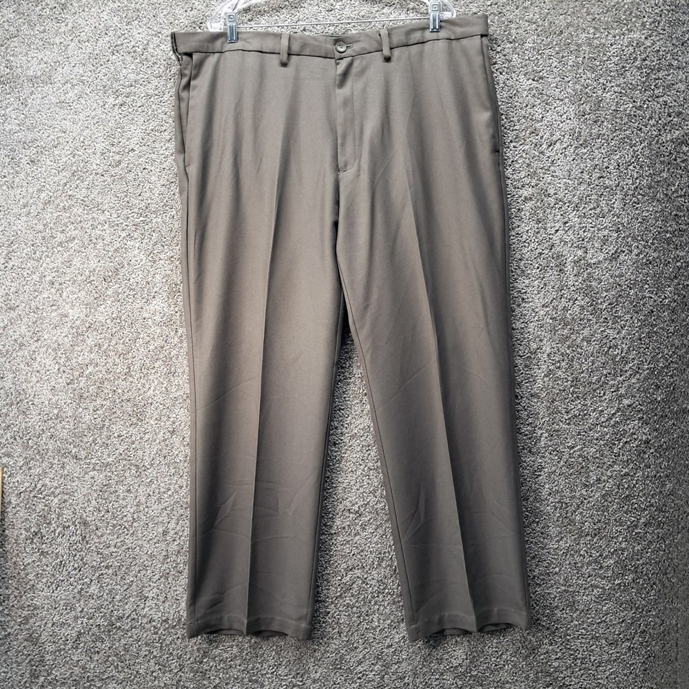 Haggar Clothing Co Mens Brown Dress Pants Flat Front Trousers 42x29 WPL 386